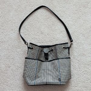 Lauren Ralph Lauren Houndstooth Bucket Bag